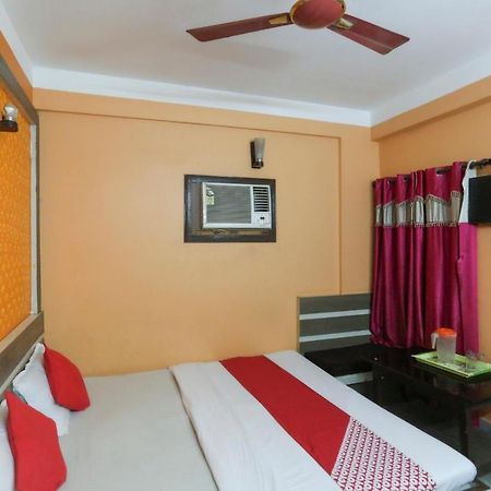 Oyo 60609 Hotel Tanushree Rampurhat Exteriér fotografie
