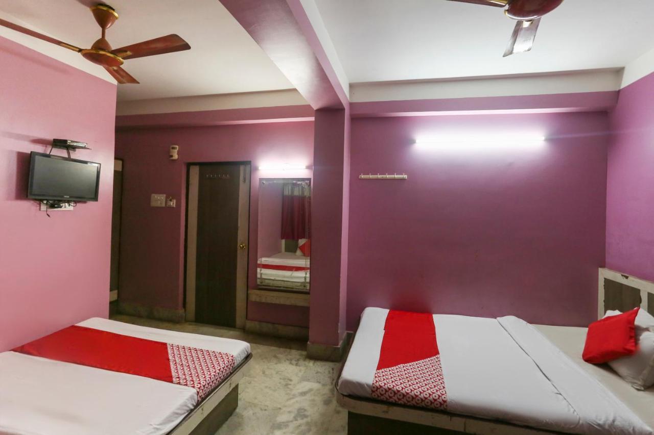 Oyo 60609 Hotel Tanushree Rampurhat Exteriér fotografie