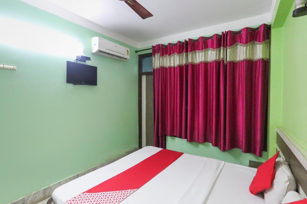 Oyo 60609 Hotel Tanushree Rampurhat Exteriér fotografie