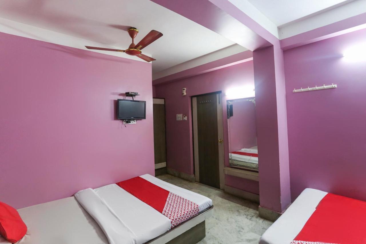 Oyo 60609 Hotel Tanushree Rampurhat Exteriér fotografie